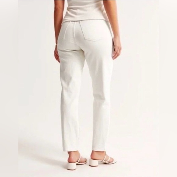 Abercrombie & Fitch The Mom Curve Love High Rise Jean - Picture 2 of 9